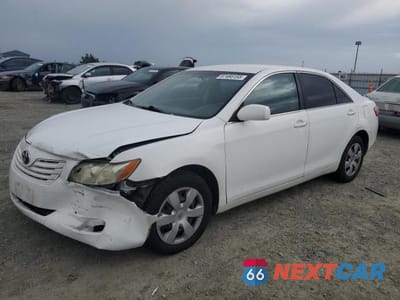 2007 TOYOTA CAMRY CE 4T1BE46K27U597807 - główne zdjęcie licytacji z USA - miniatura