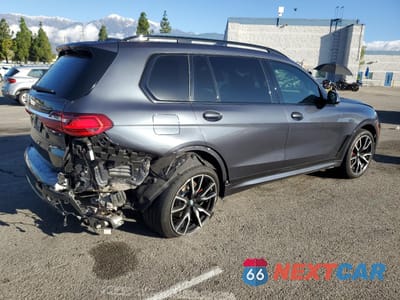 Trzecie zdjęcie samochodu z tyłu: 2019 BMW X7 XDRIVE50I VIN:5UXCX4C56KLS37888 - miniatura