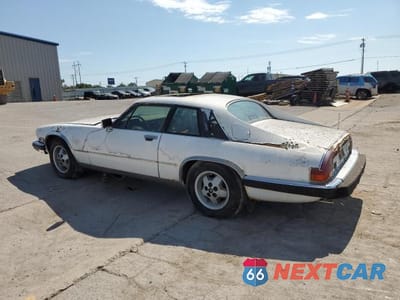 Drugie zdjęcie samochodu z przodu: 1982 JAGUAR XJS VIN:SAJNV5849CC105507 - miniatura