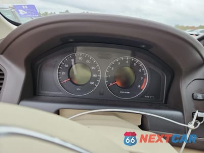Zdjęcie 9 z 13 samochodu: 2011 VOLVO XC60 3.2 VIN:YV4940DZ5B2154289 - miniatura