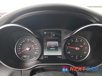 Zdjęcie 9 z 12 samochodu: 2017 MERCEDES-BENZ C 300 4MATIC VIN:WDDWJ4KB4HF475047 - miniatura