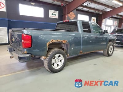 Trzecie zdjęcie samochodu z tyłu: 2014 CHEVROLET SILVERADO K1500 LT VIN:1GCVKREC9EZ318015 - miniatura