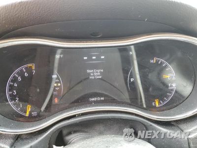 Zdjęcie 9 z 12 samochodu: 2014 JEEP GRAND CHEROKEE LIMITED VIN:1C4RJFBG9EC469899 - miniatura