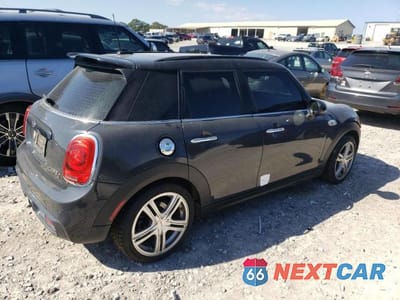 Trzecie zdjęcie samochodu z tyłu: 2015 MINI COOPER S VIN:WMWXU3C53F2B65856 - miniatura