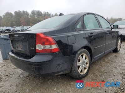 Trzecie zdjęcie samochodu z tyłu: 2005 VOLVO S40 2.4I VIN:YV1MS382052116985 - miniatura