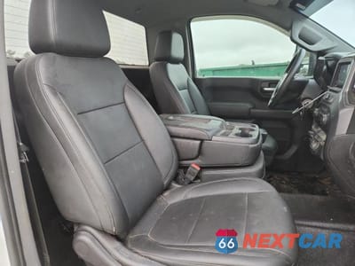 Zdjęcie 10 z 12 samochodu: 2020 CHEVROLET SILVERADO C1500 VIN:3GCNWAEFXLG179445 - miniatura