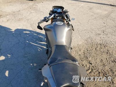 Zdjęcie 6 z 9 samochodu: 2012 YAMAHA FZ8 N VIN:JYARN27E0CA001665 - miniatura
