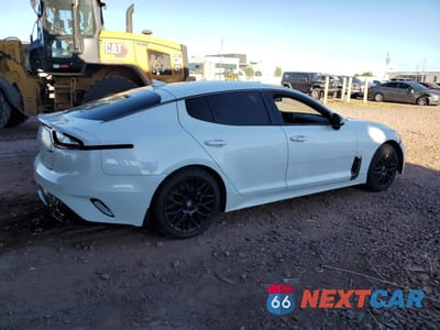 Trzecie zdjęcie samochodu z tyłu: 2020 KIA STINGER VIN:KNAE15LA4L6076596 - miniatura