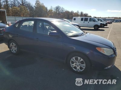 Czwarte zdjęcie samochodu z boku: 2009 HYUNDAI ELANTRA GLS VIN:KMHDU46D89U717092 - miniatura