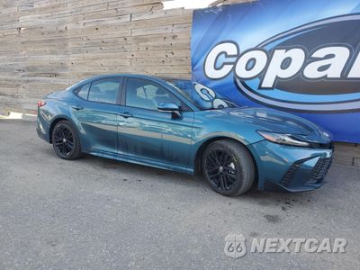 Czwarte zdjęcie samochodu z boku: 2025 TOYOTA CAMRY XSE VIN:4T1DAACK2SU017505 - miniatura