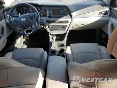 Zdjęcie 8 z 12 samochodu: 2015 HYUNDAI SONATA SPORT VIN:5NPE34AF0FH243410 - miniatura