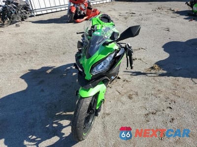 Drugie zdjęcie samochodu z przodu: 2013 KAWASAKI EX300 A VIN:JKAEX8A19DDA06558 - miniatura
