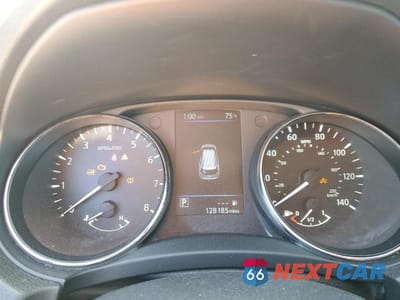 Zdjęcie 9 z 14 samochodu: 2019 NISSAN ROGUE VIN:5N1AT2MT1KC839423 - miniatura