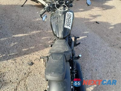 Zdjęcie 6 z 9 samochodu: 2025 INDIAN MOTORCYCLE CO. SCOUT SIXTY BOBBER VIN:56KSBV619S3025779 - miniatura