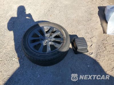 Zdjęcie 13 z 15 samochodu: 2017 JEEP GRAND CHEROKEE LAREDO VIN:1C4RJFAGXHC786709 - miniatura