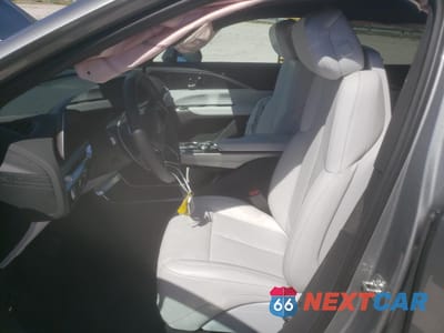 Zdjęcie 7 z 13 samochodu: 2025 CADILLAC LYRIQ LUXURY VIN:1GYKPNRL5SZ310085 - miniatura