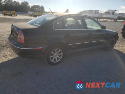 Trzecie zdjęcie samochodu z tyłu: 2004 VOLKSWAGEN PASSAT GLS TDI VIN:WVWPE63B74P325385 - miniatura