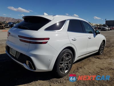 Trzecie zdjęcie samochodu z tyłu: 2023 GENESIS GV70 BASE VIN:KMUMADTB6PU121344 - miniatura