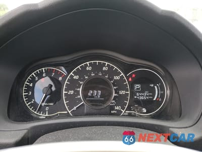 Zdjęcie 9 z 14 samochodu: 2017 NISSAN VERSA NOTE S VIN:3N1CE2CPXHL370666 - miniatura