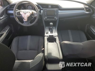 Zdjęcie 8 z 13 samochodu: 2018 HONDA CIVIC LX VIN:2HGFC2F53JH523740 - miniatura