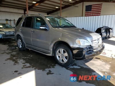 Czwarte zdjęcie samochodu z boku: 2005 MERCEDES-BENZ ML 350 VIN:4JGAB57E65A563497 - miniatura
