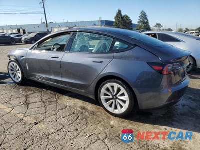 Drugie zdjęcie samochodu z przodu: 2023 TESLA MODEL 3 VIN:5YJ3E1EA2PF641832 - miniatura