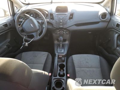 Zdjęcie 8 z 12 samochodu: 2016 FORD FIESTA S VIN:3FADP4AJ4GM144112 - miniatura