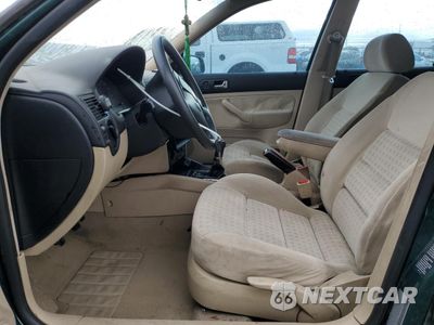 Zdjęcie 7 z 14 samochodu: 2001 VOLKSWAGEN GOLF GLS VIN:9BWGS21J414008727 - miniatura