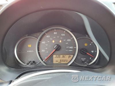 Zdjęcie 9 z 12 samochodu: 2013 TOYOTA YARIS VIN:JTDKTUD32DD552383 - miniatura
