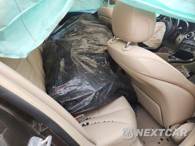 Zdjęcie 10 z 12 samochodu: 2015 MERCEDES-BENZ C 300 4MATIC VIN:55SWF4KB9FU014924 - miniatura