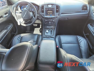 Zdjęcie 8 z 14 samochodu: 2023 CHRYSLER 300C VIN:2C3CCAPJXPH500508 - miniatura