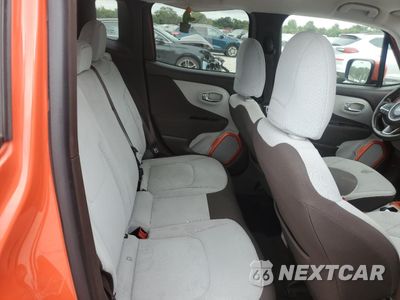Zdjęcie 11 z 15 samochodu: 2015 JEEP RENEGADE LATITUDE VIN:ZACCJABT0FPB58690 - miniatura