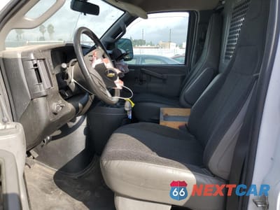 Zdjęcie 7 z 13 samochodu: 2023 CHEVROLET EXPRESS G3500 VIN:1GCZGGFP5P1135575 - miniatura