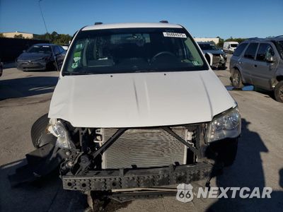 Piąte zdjęcie samochodu w środku: 2016 DODGE GRAND CARAVAN SXT VIN:2C4RDGCG7GR384825 - miniatura