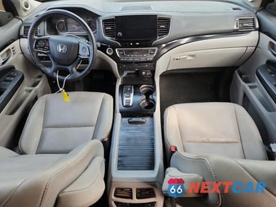 Zdjęcie 8 z 14 samochodu: 2019 HONDA PILOT TOURING AWD 8-PASS VIN:5FNYF6H96KB019549 - miniatura