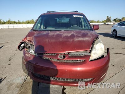 Piąte zdjęcie samochodu w środku: 2010 TOYOTA SIENNA XLE VIN:5TDYK4CC4AS313075 - miniatura