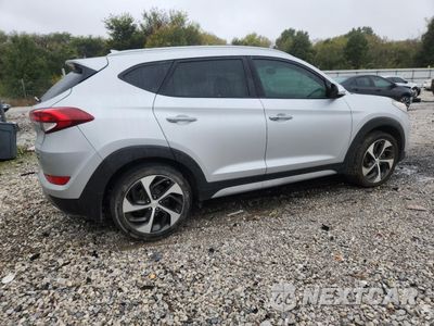 Trzecie zdjęcie samochodu z tyłu: 2017 HYUNDAI TUCSON LIMITED VIN:KM8J3CA27HU381133 - miniatura