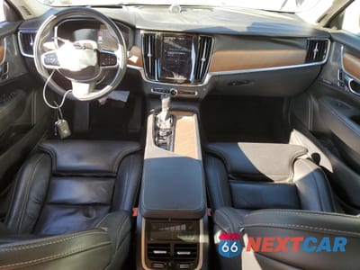 Zdjęcie 8 z 14 samochodu: 2017 VOLVO S90 T6 INSCRIPTION VIN:YV1A22ML4H1007385 - miniatura