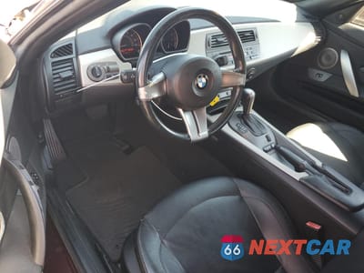 Zdjęcie 8 z 12 samochodu: 2003 BMW Z4 3.0 VIN:4USBT53413LU05373 - miniatura