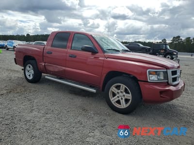 Czwarte zdjęcie samochodu z boku: 2011 DODGE DAKOTA SLT VIN:1D7RE3GK4BS619652 - miniatura