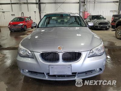 Piąte zdjęcie samochodu w środku: 2004 BMW 530 I VIN:WBANA73544B812542 - miniatura