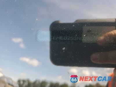 Zdjęcie 13 z 13 samochodu: 2025 RIVIAN EDV 700 VIN:7FCEHEB25SN028595 - miniatura