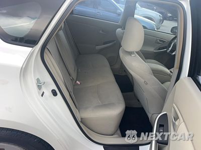 Zdjęcie 6 z 10 samochodu: 2010 TOYOTA PRIUS VIN:JTDKN3DU4A0210725 - miniatura