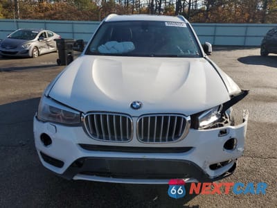 Piąte zdjęcie samochodu w środku: 2017 BMW X3 XDRIVE28I VIN:5UXWX9C34H0W67910 - miniatura