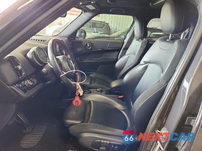 Zdjęcie 7 z 14 samochodu: 2019 MINI COOPER JCW COUNTRYMAN ALL4 VIN:WMZYV9C53K3F03218 - miniatura