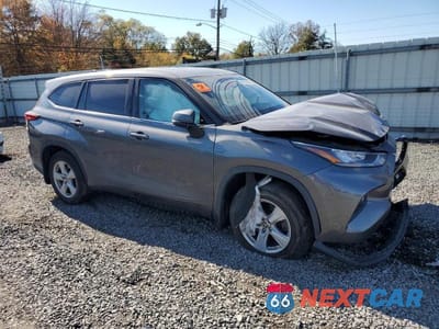 Czwarte zdjęcie samochodu z boku: 2020 TOYOTA HIGHLANDER L VIN:5TDBZRBH4LS004611 - miniatura