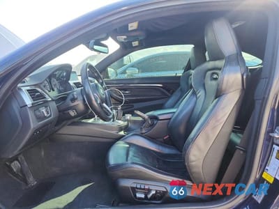 Zdjęcie 7 z 12 samochodu: 2016 BMW M4 VIN:WBS3R9C5XGK336020 - miniatura