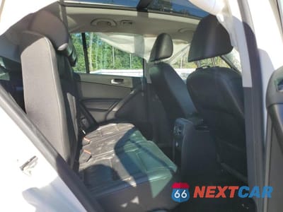 Zdjęcie 11 z 14 samochodu: 2009 VOLKSWAGEN TIGUAN SE VIN:WVGBV75N19W542186 - miniatura