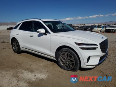 Czwarte zdjęcie samochodu z boku: 2023 GENESIS GV70 BASE VIN:KMUMADTB6PU121344 - miniatura