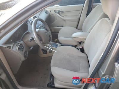 Zdjęcie 7 z 12 samochodu: 2004 FORD FOCUS SE COMFORT VIN:1FAFP34Z04W147086 - miniatura